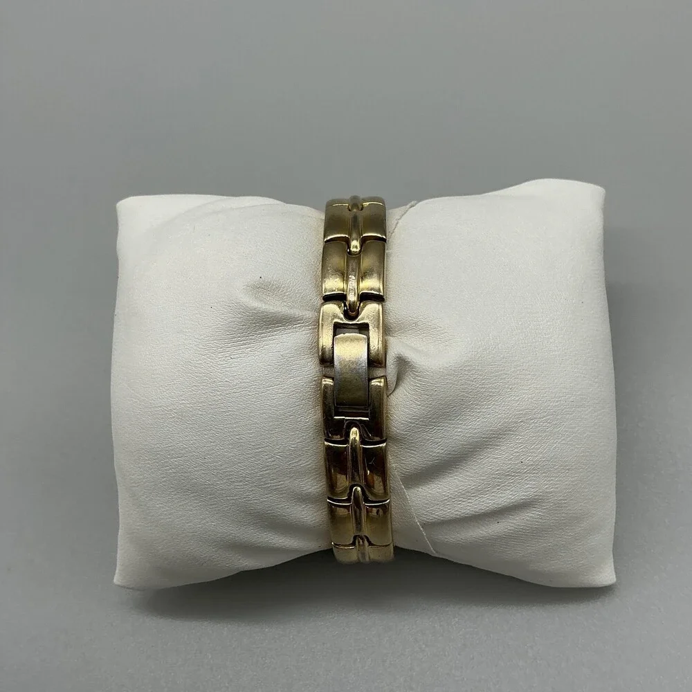 Vintage Citizen Womens Watch 16mm Gold Tone 2200-041215T New Battery 6.5
